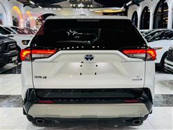 تۆیۆتا ڕاڤ 4